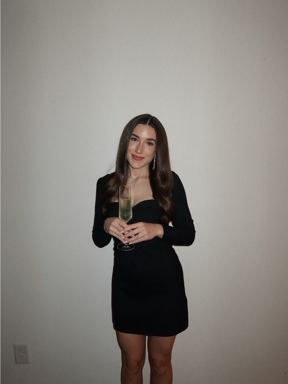 Abercrombie & Fitch Black Long-Sleeve Sweetheart Neck Dress